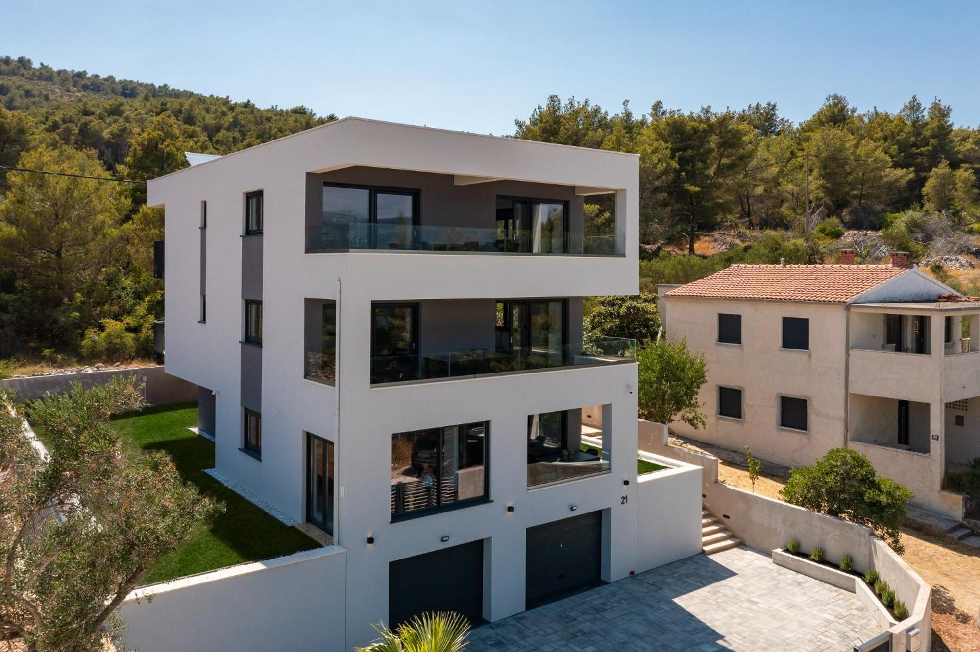 House & Home Slatine Kültér fotó